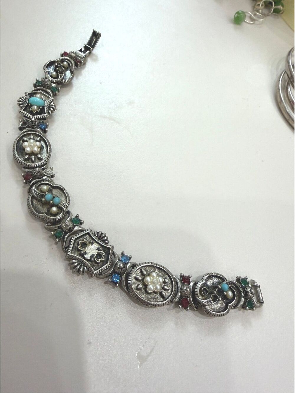 Lisner Vintage Silver Tone Bracelet with Faux Pearls and Colored Stones 7"